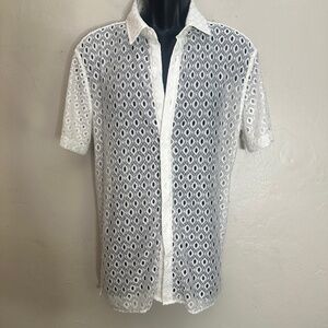 Steele Perforated Mesh Short Sleeve Shirt Large Gently worn 90% nylon